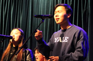 Singing with Yale Sweatshirt
