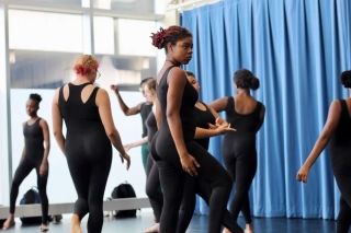 Dancers mid pose