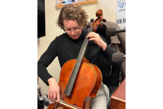 Joshua Roman performs in the WNHH FM studio.