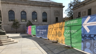 Hoarding (construction signage) outside the Yale Schwarzman Center, October 2020.